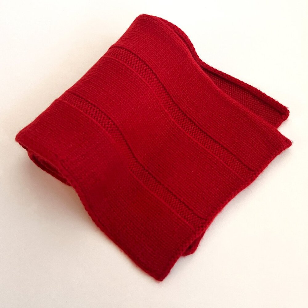 BANANA REPUBLIC 100% Cashmere Rib Knit Red Scarf Holiday 2000